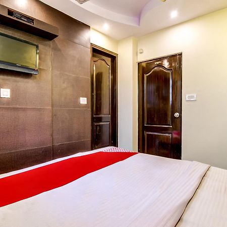 Spot Inn Hostel Νέο Δελχί Εξωτερικό φωτογραφία