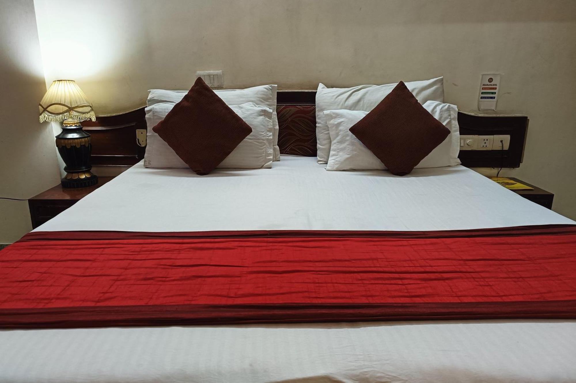 Spot Inn Hostel Νέο Δελχί Εξωτερικό φωτογραφία