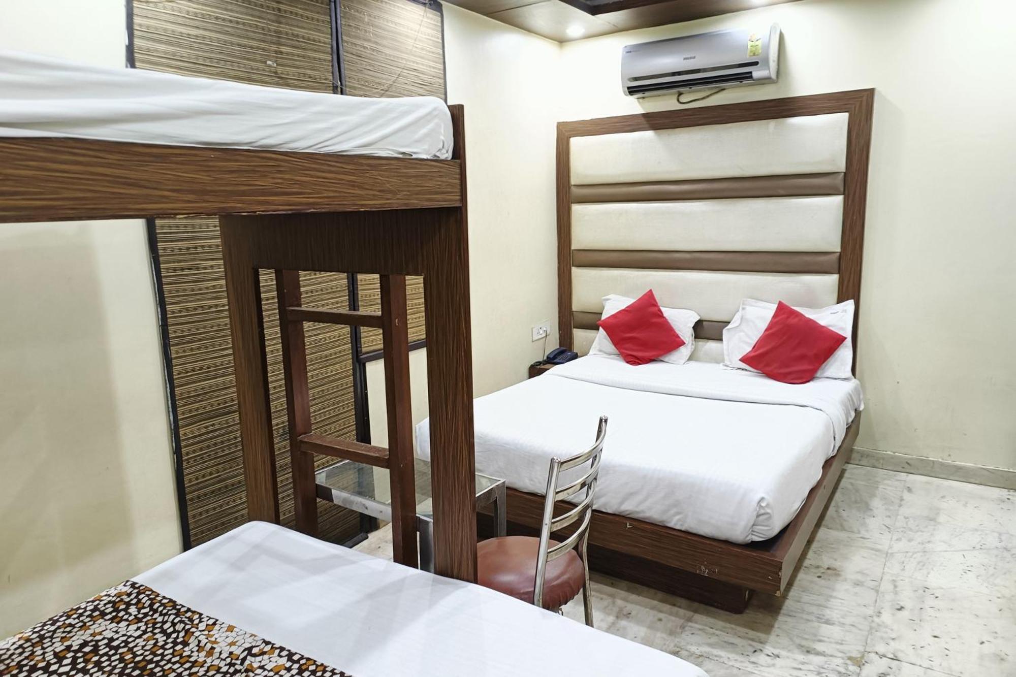 Spot Inn Hostel Νέο Δελχί Εξωτερικό φωτογραφία
