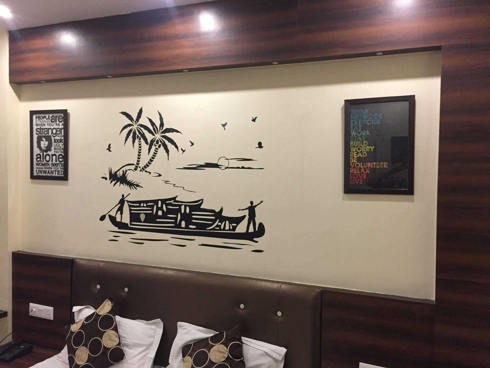 Spot Inn Hostel Νέο Δελχί Εξωτερικό φωτογραφία